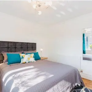 Lovely One Bed With Free Parking York